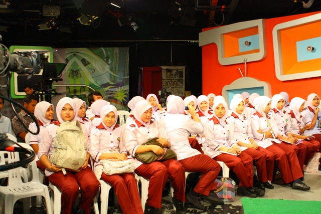 [IMG_08252.jpg]