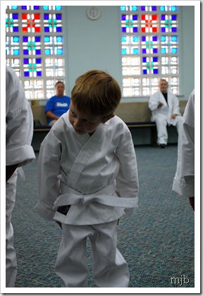 bowing
