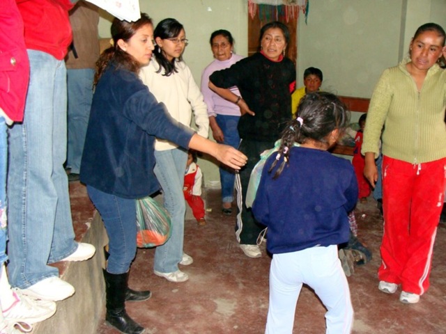 [CIAF2008EntregadeDonaciones2008f223.jpg]