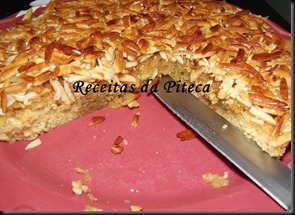 Tarte de amêndoa partida