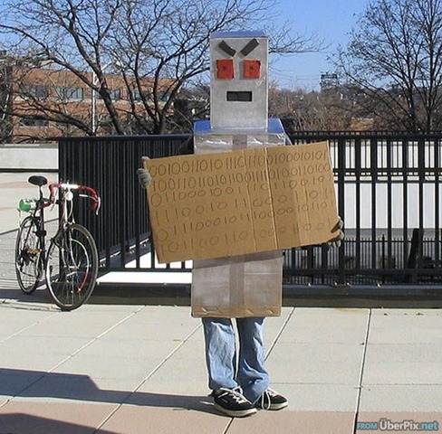 [homeless-robot[3].jpg]