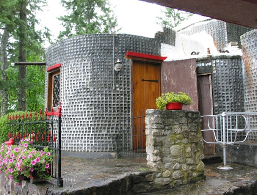Beer Can House (Houston, beer can house houston. Beer Can House (Houston,