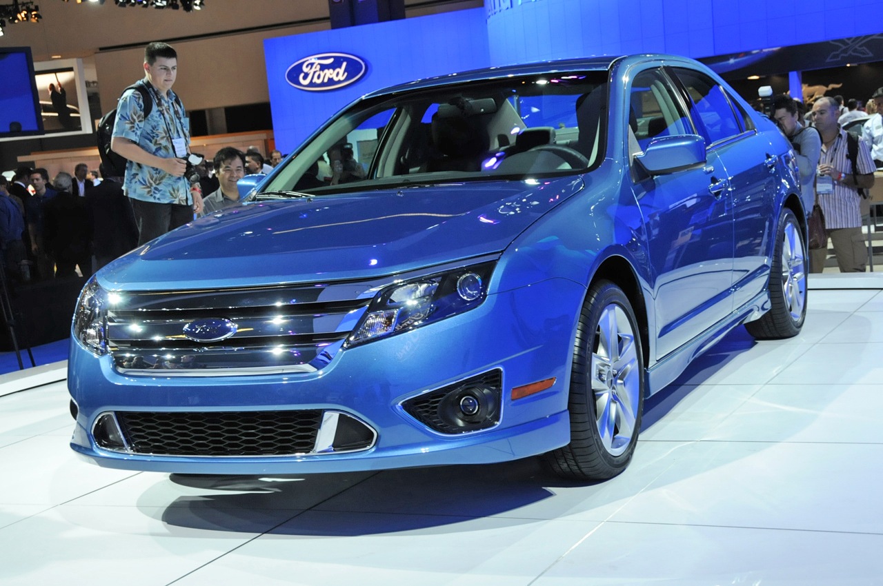 [01_2010_ford_fusion_live[3].jpg]