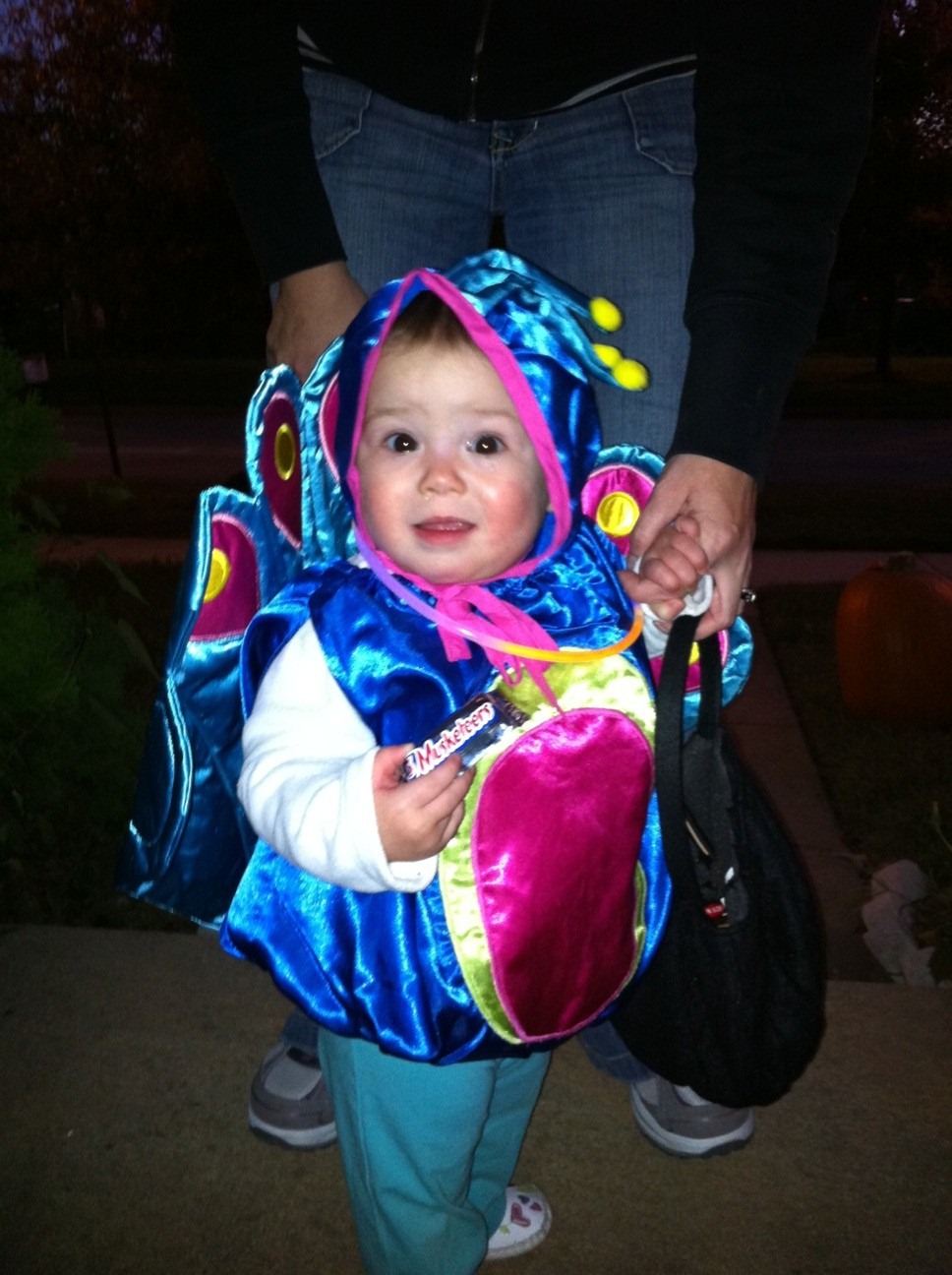 [Trick or Treat[2].jpg]