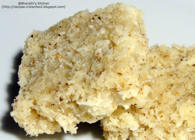 [coconut-burfi-recipe-sweet[5].jpg]