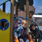 rodevlindertjes juni0910 zelfstandig spel in de tuin