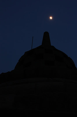  Yogyakarta   Tempel, Tempel, Tempel und ein unsichtbarer Vulkan