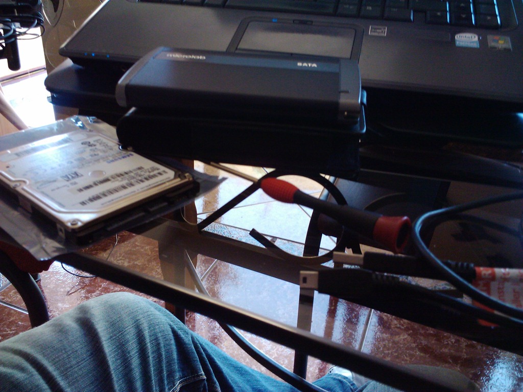 [2010-11-30 12.29.01[10].jpg]