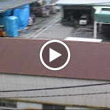 VIDEO - Two local assembly candidates in Minato-ku try to drown each other out VIDEO - Two local assembly candidates in Minato-ku try to drown each other out