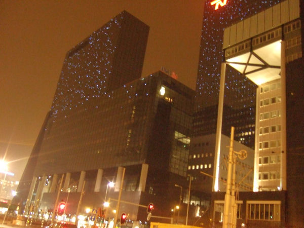 Den Haag, Edifici di notte