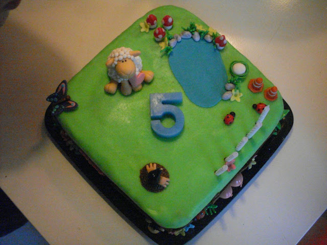 http://lh6.ggpht.com/_eDGZR3BQa1Y/TNhH7axg8kI/AAAAAAAABaI/5twa4DzMGlw/s640/SDC17258.JPG