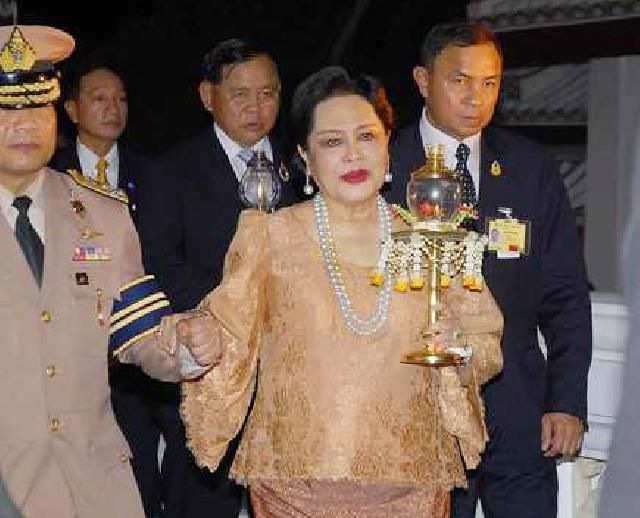 รูปภาพ รูปวันแม่แห่งชาติ วันแม่ 12 สิงหา เทิดพระเกียรติ ราชินี