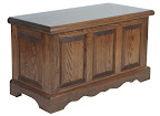 Hope Chest, Oak Hardwood, Mahogany Finish
