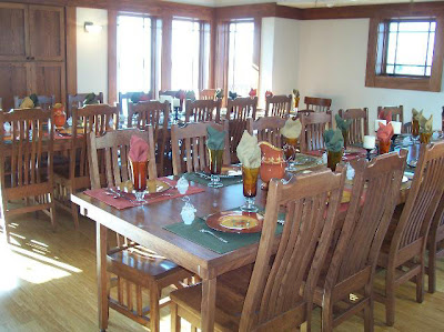 Mission Dining Room Table & Chairs, Oak Hardwood, Lexington Finish