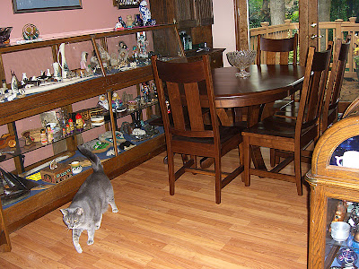 42 Inch Diameter Round Montrose Dining Table, Bench and Dining Chairs in Ruby Walnut