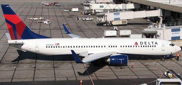 [Delta 737[4].jpg]