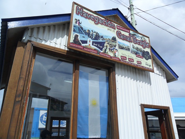 [SAM 055.jpg]