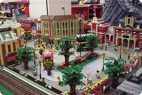 disneyland-lego-5