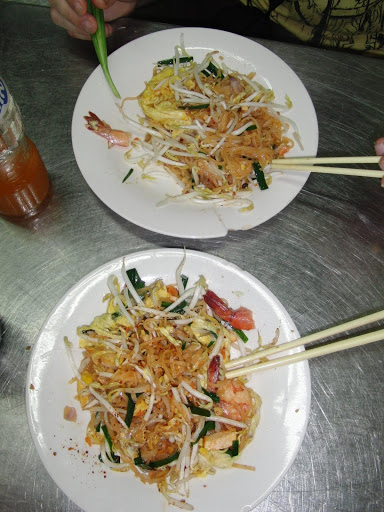 Pad Thai at Thipsamai, Bangkok