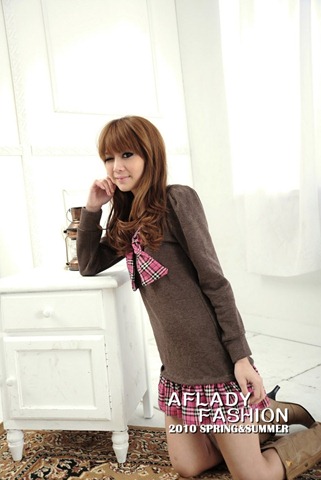 [IV131361_brown_view3[4].jpg]