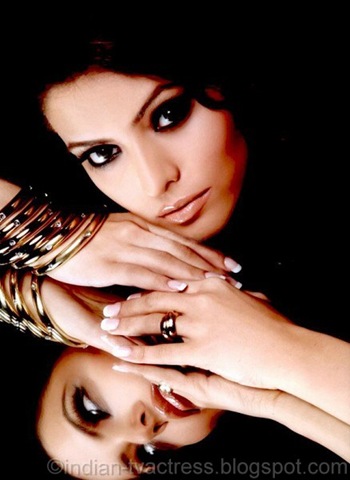 [Indian-Tv-Actress-Aamna-Shariff (1)[1].jpg]