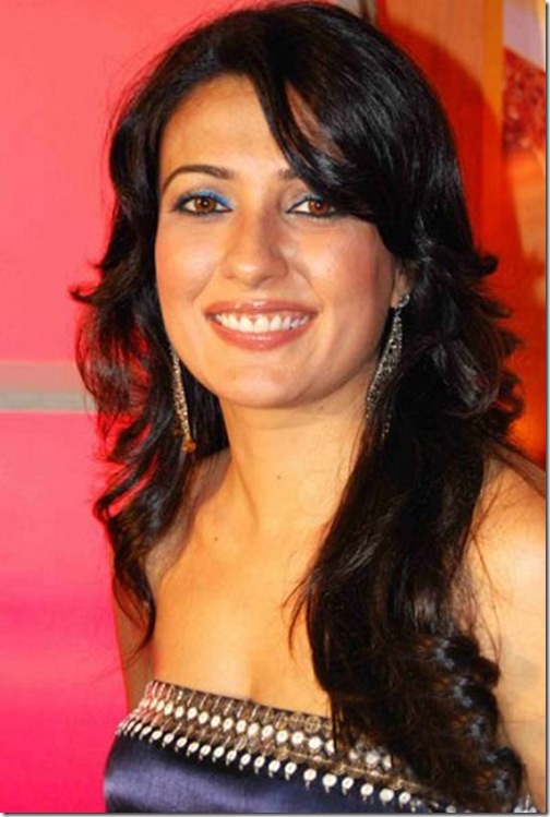 Tv-Actress-Mini-Mathur (2)