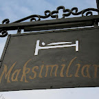 Maksimilian više