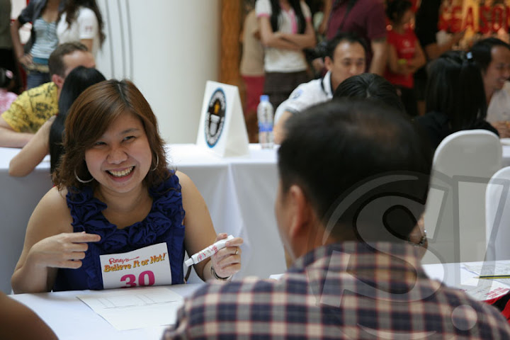 บรรยากาศ World's Largest Speeddating ที่พัทยา