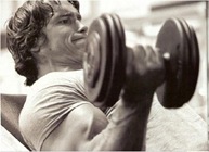Arnold Schwarzenegger incline curl Arnold Schwarzenegger incline curl