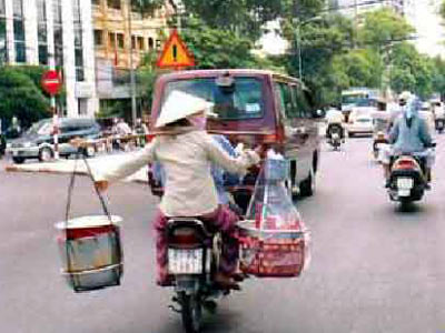 Funny vehicle ride only in Vietnam Funny vehicle ride only in Vietnam