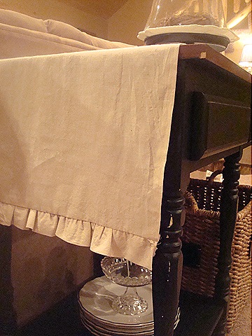 [decorthrift0314.jpg]