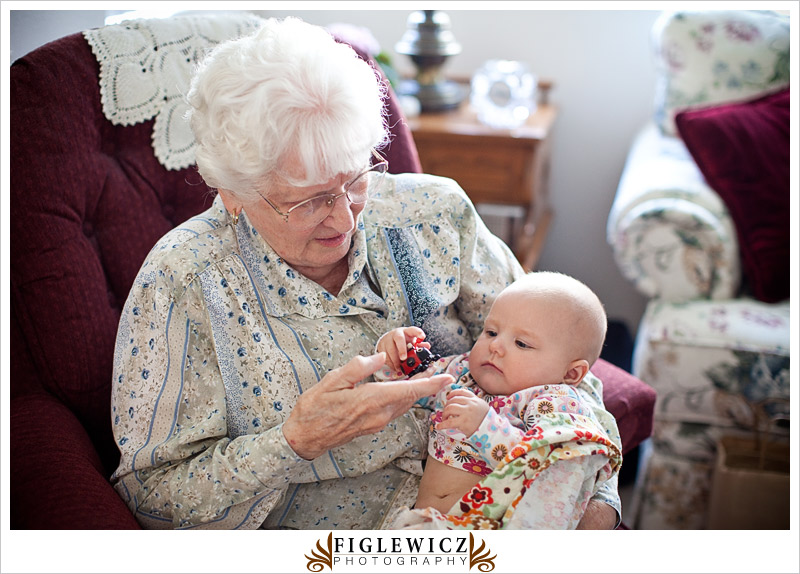 FiglewiczPhotography_great-Grandmas0005.jpg