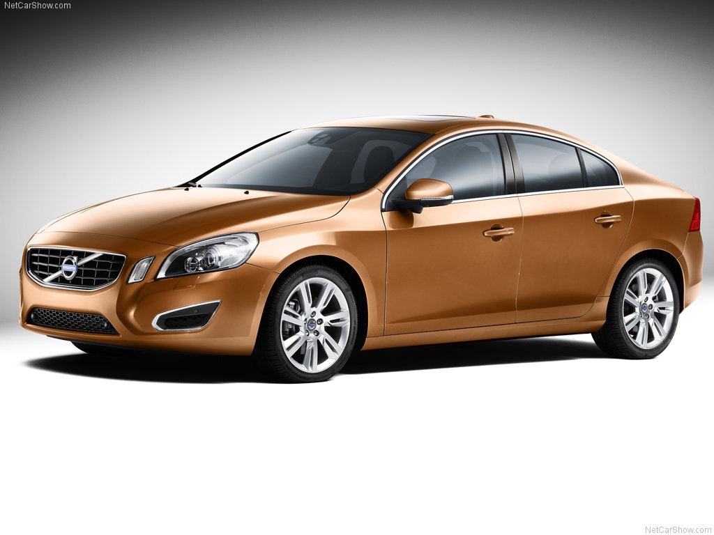 [2011-Volvo-S60-Sedan-2[3].jpg]