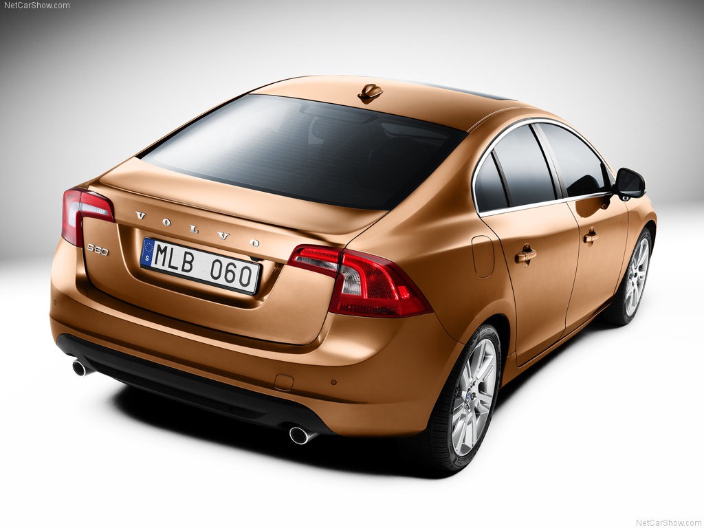 [2011-Volvo-S60-Sedan-5[3].jpg]
