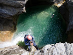 Rappel de 14m, premier tier du Canyon.
