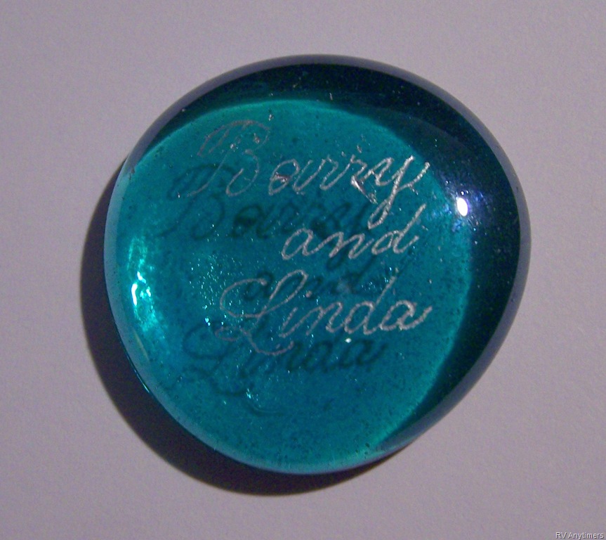 [100_9124-cropped12.jpg]