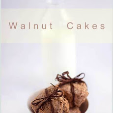 Lucia’s Walnut Cake