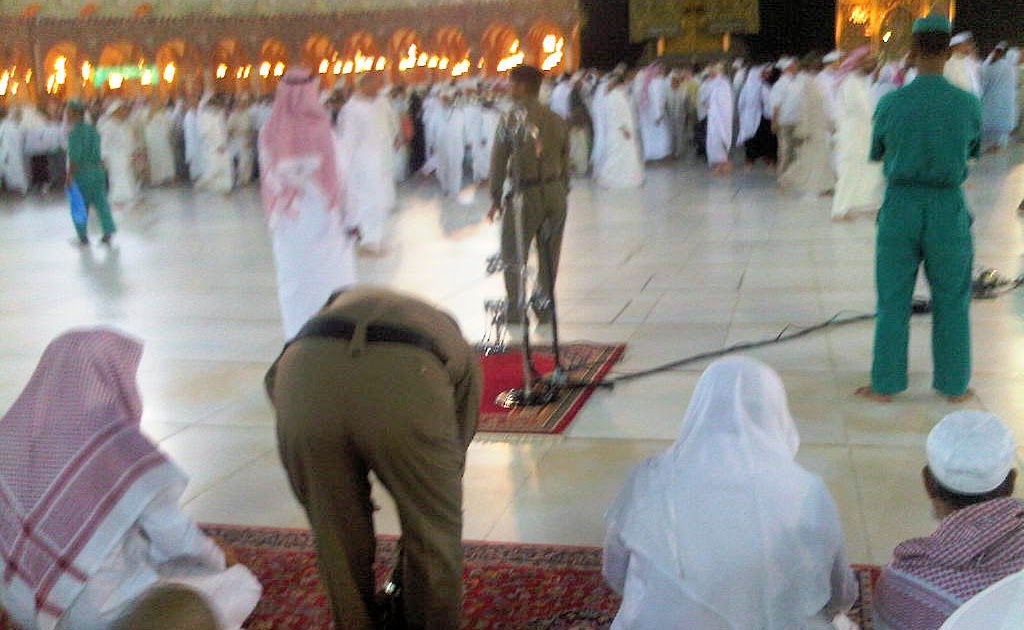 .: Posisi Imam Di Ka'bah