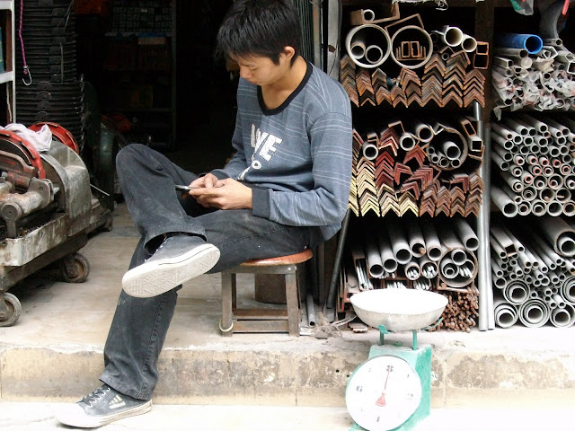http://lh6.ggpht.com/_fUgPLiLrjs4/SdM1kblNubI/AAAAAAAAADQ/sxOUEry6DdE/s640/ALIM0260.jpg