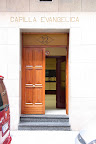 entrada de la iglesia
