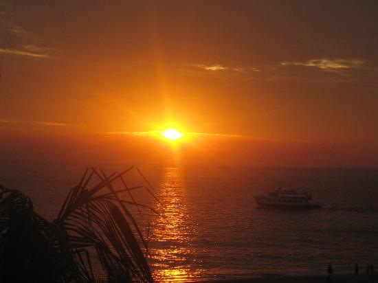 [sunset-view-in-mexico[3].jpg]