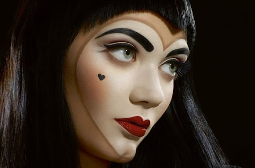 Illamasqua Throb