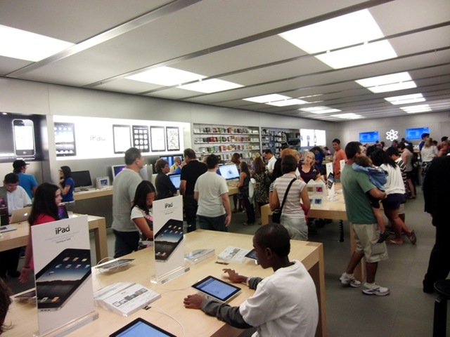 [mall at millenia4[7].jpg]
