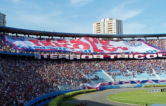 [bandeirão tricolor[5].jpg]