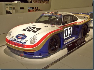 800px-Porsche_961_Coupe_1986_frontleft_2009-03-14_A