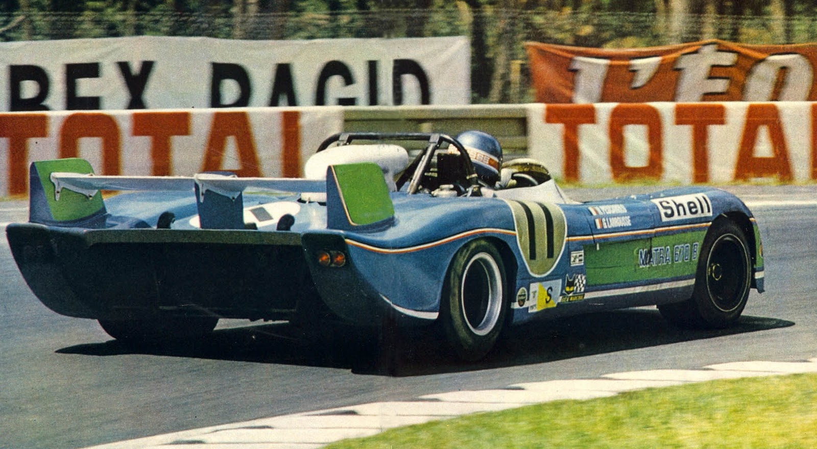 [73lm11n Pescarolo-Larrousse Matra MS670B[3].jpg]
