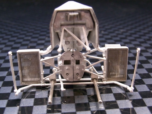 [lo76120287329[3].jpg]