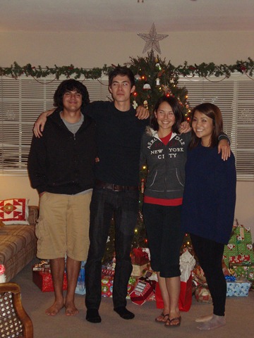 [moms-10324.jpg]
