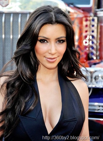 [miss_kardashian_trans_033.jpg]