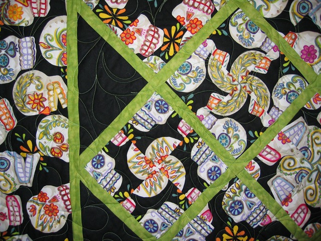 [Closeup of Day of the Dead Quilt[3].jpg]
